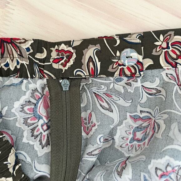 Talbots Silk Floral Midi Skirt in Olive Green Red Boho Print Zip Side, Size 12P - Picture 7 of 7